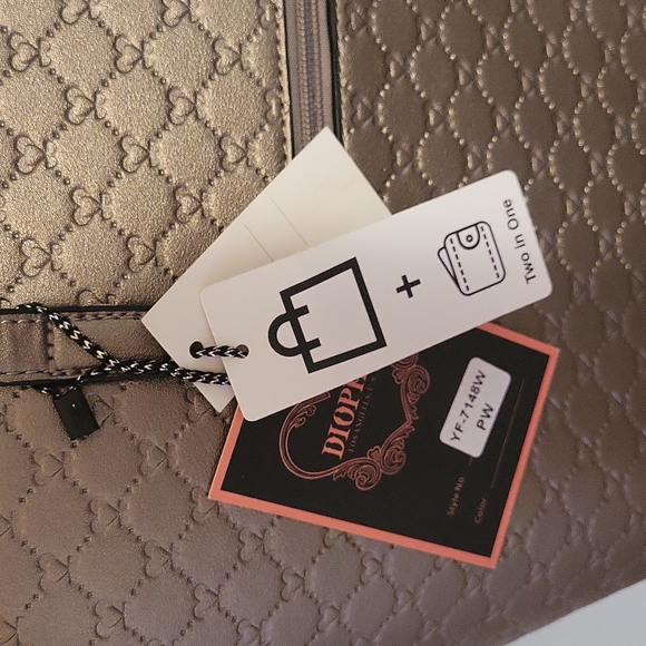 NWT Diophy medium gold tote purse - Picture 3 of 11